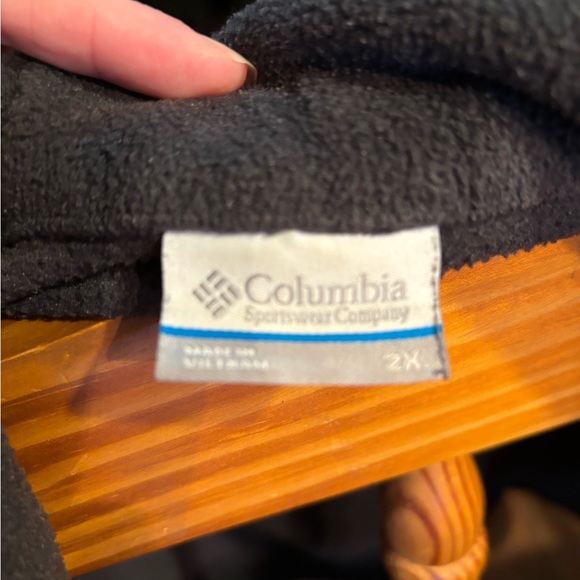 Columbia fleece Jacket - Picture 3 of 3